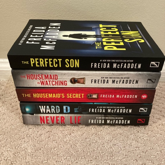 Book Set - Multicolor - Picture 2 of 2